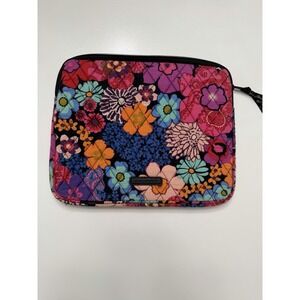 Vera Bradley Petal Paisley Quilted Tablet iPad Sleeve Case Zip Padded.    5236